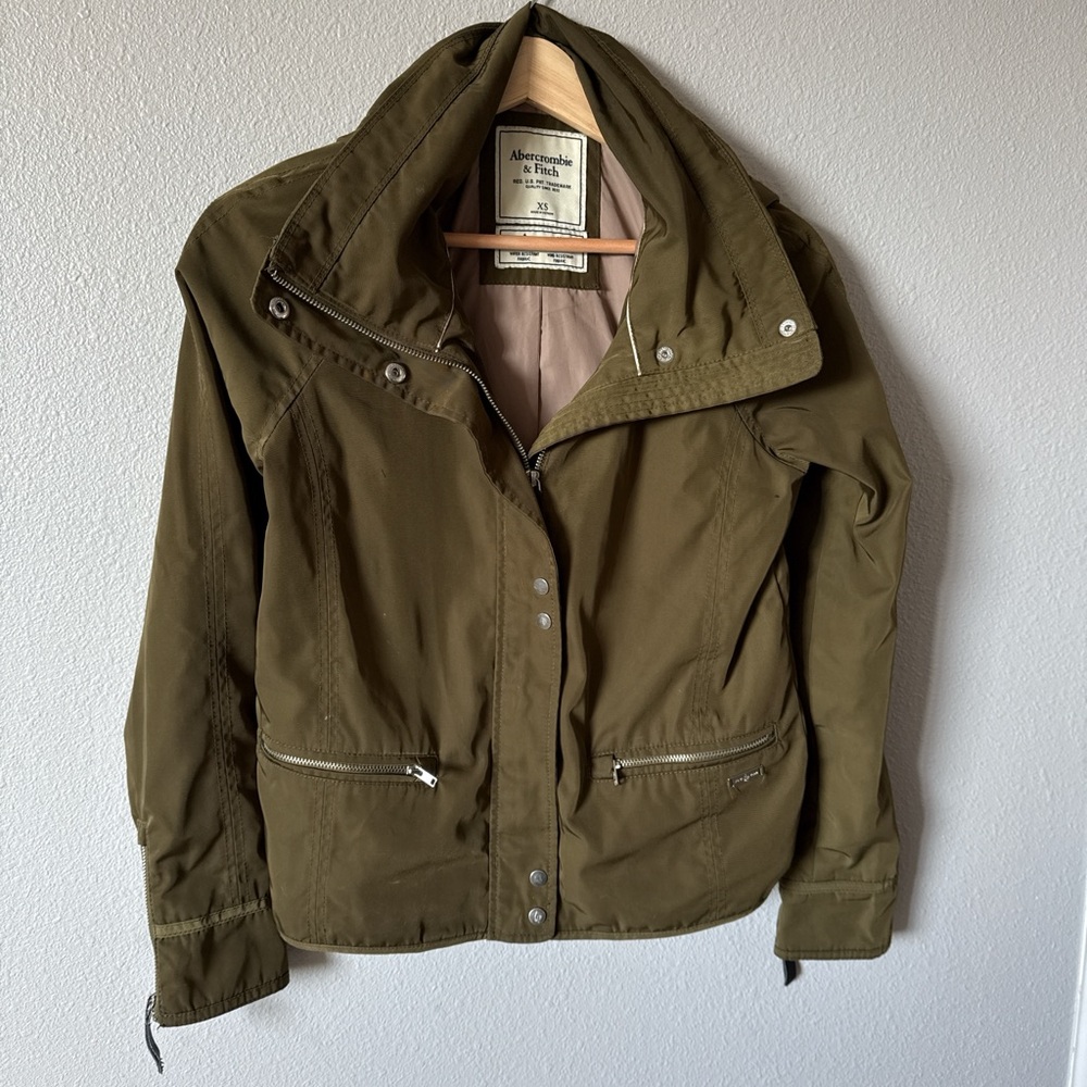 Abercrombie & Fitch Women's Olive Jacket